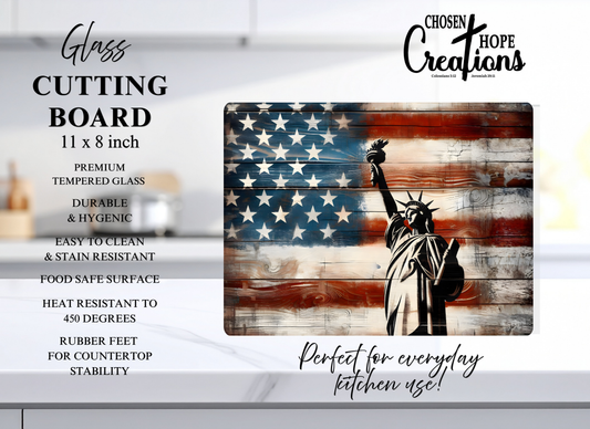 Statue of Liberty Rustic American Flag Tempered Glass Cutting Board – 8×11